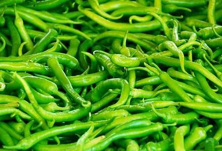 Premium Green chilly / പച്ചമുളക് - 100gm Ozone Washed
